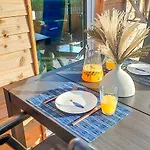 Deichbude - An Den Puetten 14a Hébergement de vacances Tossens