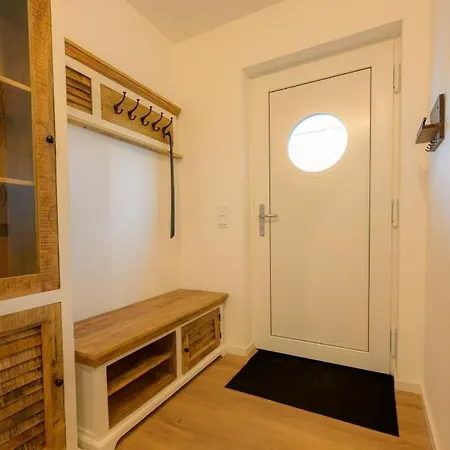 Deichbude - Modernes Fuer 4 Personen *