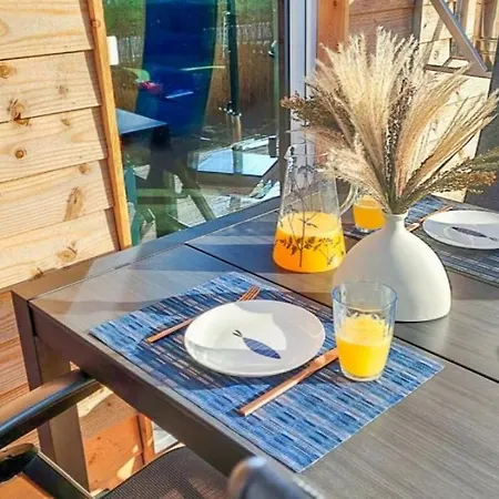 Deichbude - Modernes Fuer 4 Personen Holiday home Tossens
