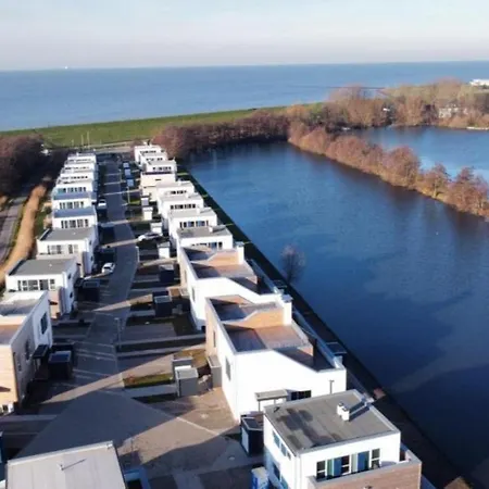 Holiday home Deichbude - Modernes Fuer 4 Personen