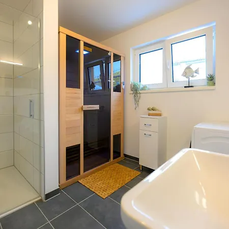 Deichbude - Modernes Fuer 4 Personen Holiday home Tossens